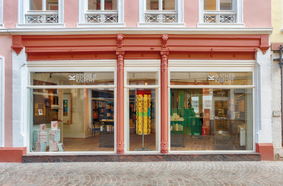 B&uuml;cher Knecht